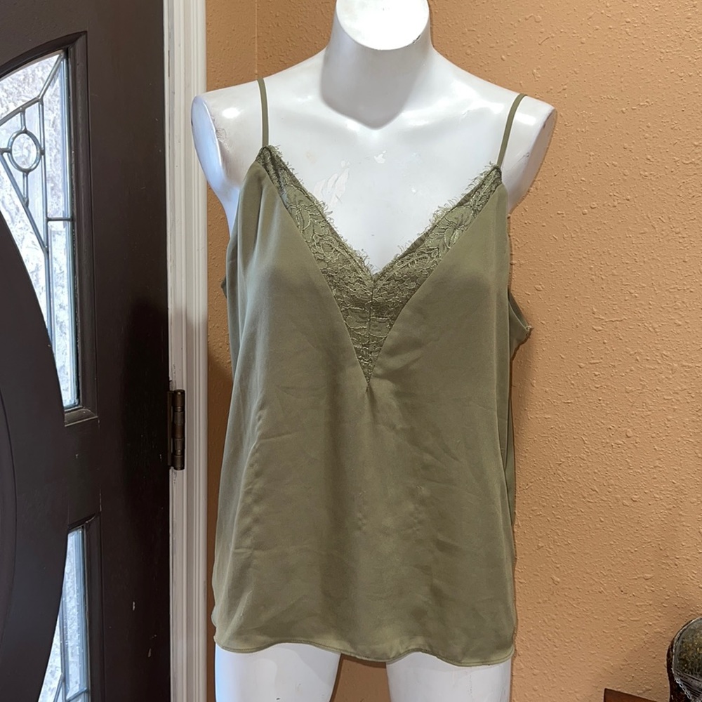 Melrose & Market green laced camisole